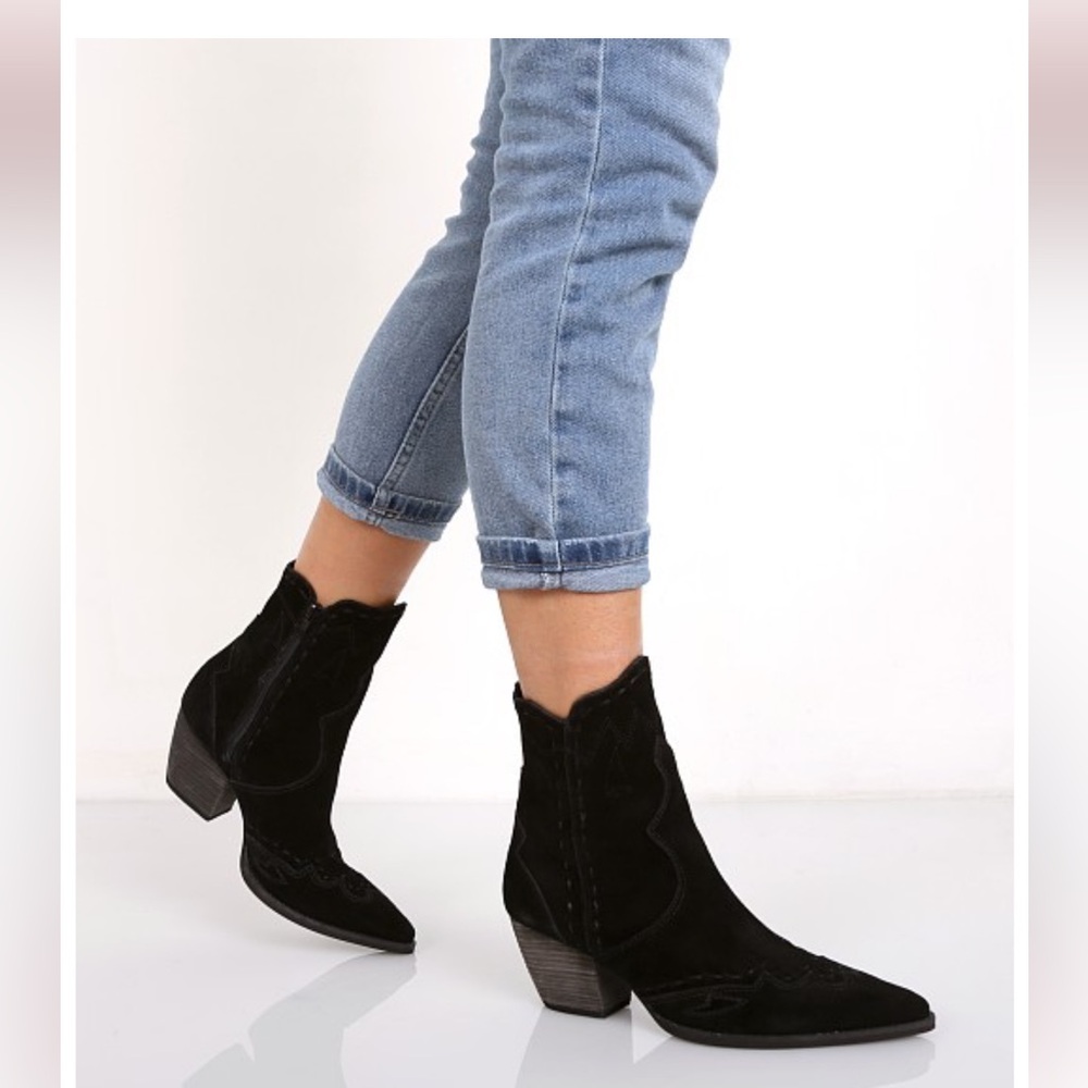 Matisse Black Ankle Boots